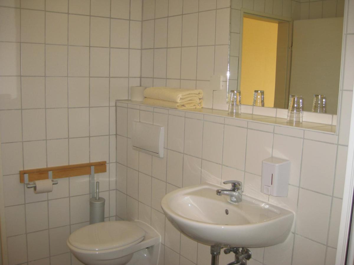 Doppelzimmer 11 Gaestehaus Muehlenstein Bad Sulze ภายนอก รูปภาพ
