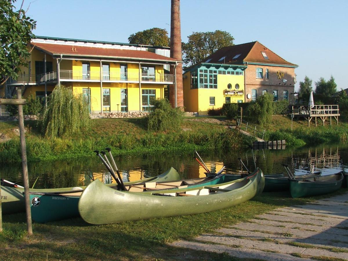 Doppelzimmer 11 Gaestehaus Muehlenstein Bad Sulze ภายนอก รูปภาพ